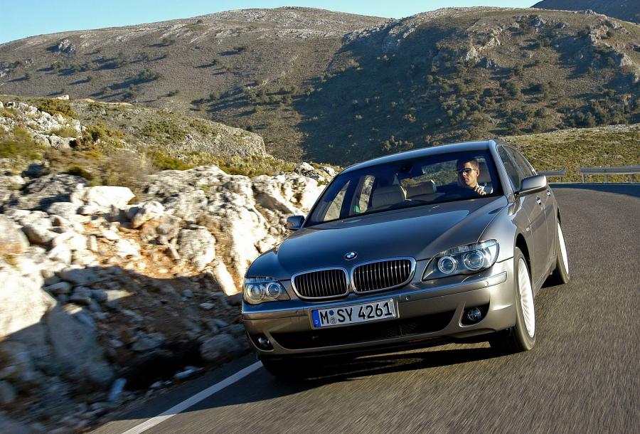  BMW 7-Series L 2006 года  (фото 24 из 89)